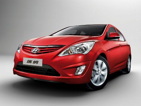 Verna III седан