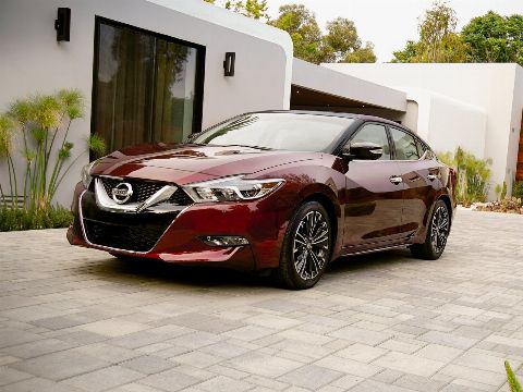 Maxima VIII (A36) седан